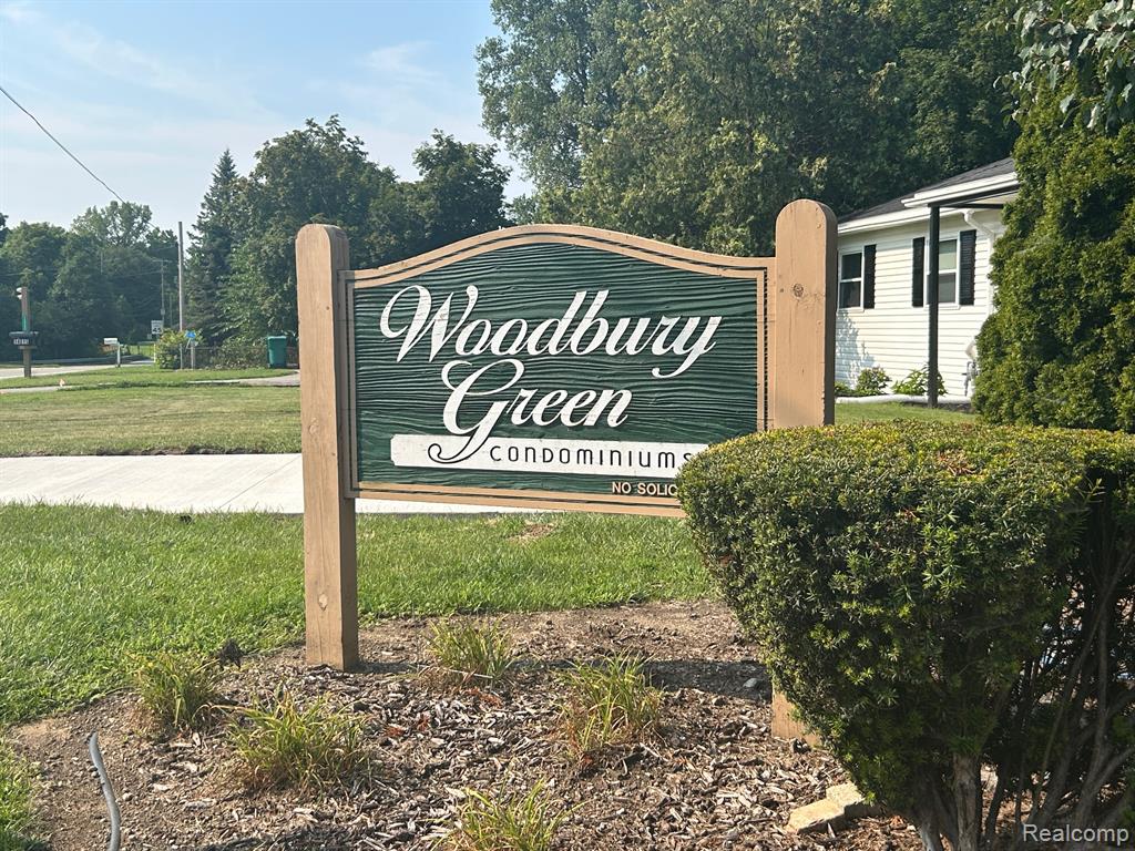 41168 N WOODBURY GREEN, Belleville, MI 48111 — Photo 18