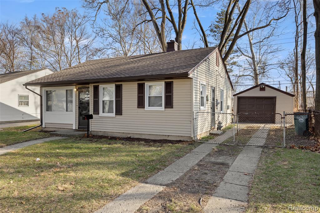 10101 Albany Street, Oak Park, MI 48237 — Photo 3