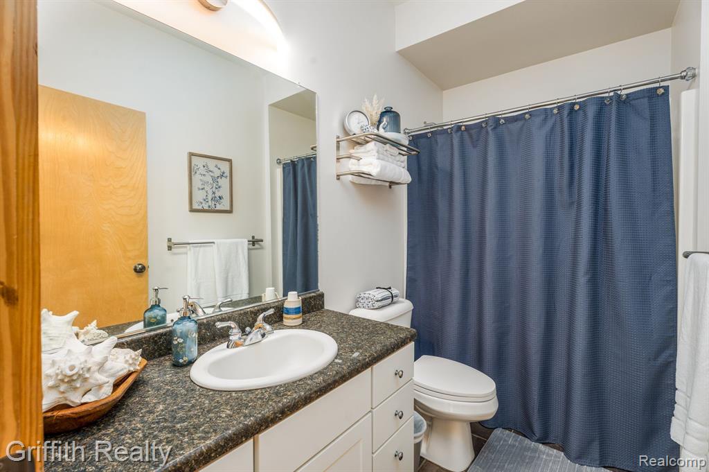 8104 PARKER Road, Saline, MI 48176 — Photo 23