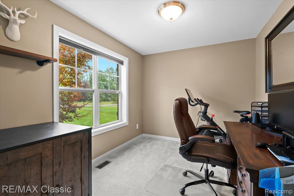 7803 Tipperary Trail, Fenton, MI 48430 — Photo 17