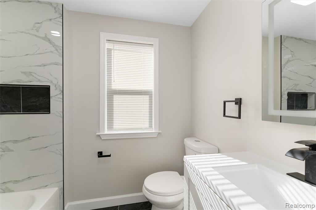 11090 McKinney Street, Detroit, MI 48224 — Photo 13