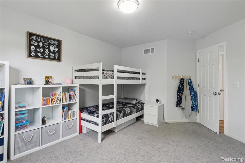 8072 LARK Lane, Grand Blanc, MI 48439 — Photo 22