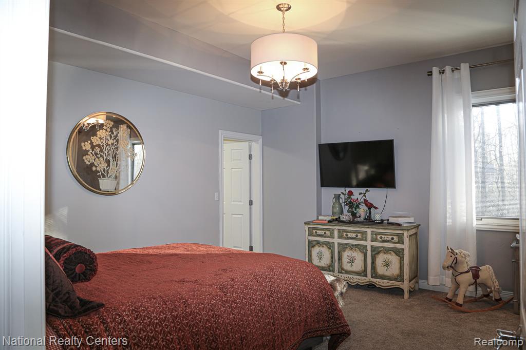 4888 INDIAN CREEK Drive, Jackson, MI 49201 — Photo 45