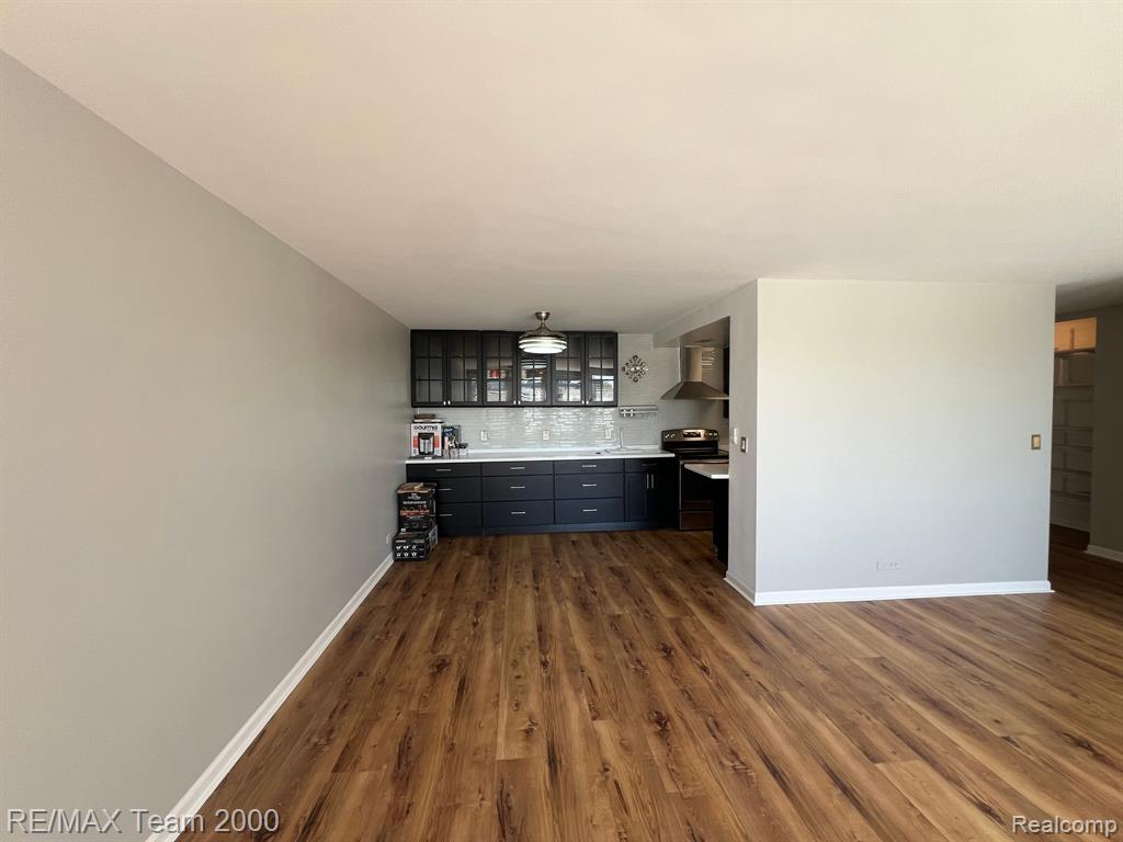 22700 GARRISON Street, 206, Dearborn, MI 48124 — Photo 5
