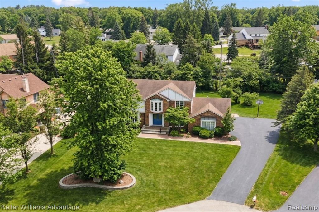 47040 Elmsmere Drive, Northville, MI 48167 — Photo 45