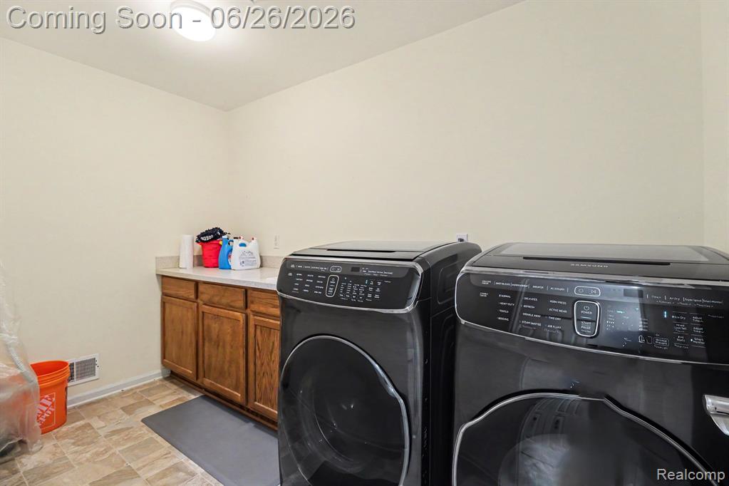 49847 Parkside Drive, Northville, MI 48168 — Photo 23