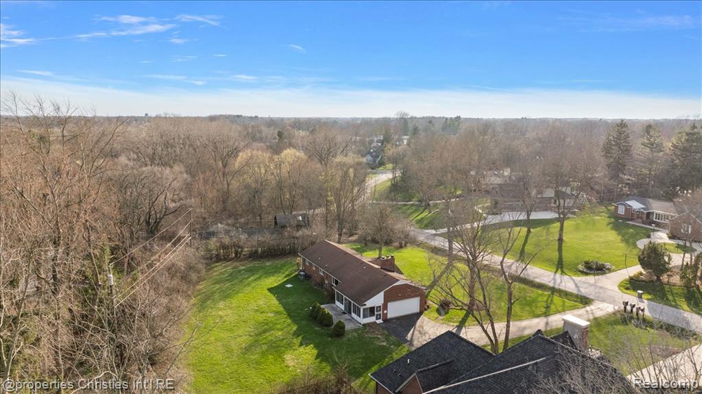 5753 N. Kilbrennan Road, Bloomfield, MI 48301 — Photo 6
