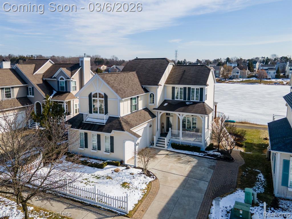 1015 Watersedge Court, Oxford, MI 48371 — Photo 2