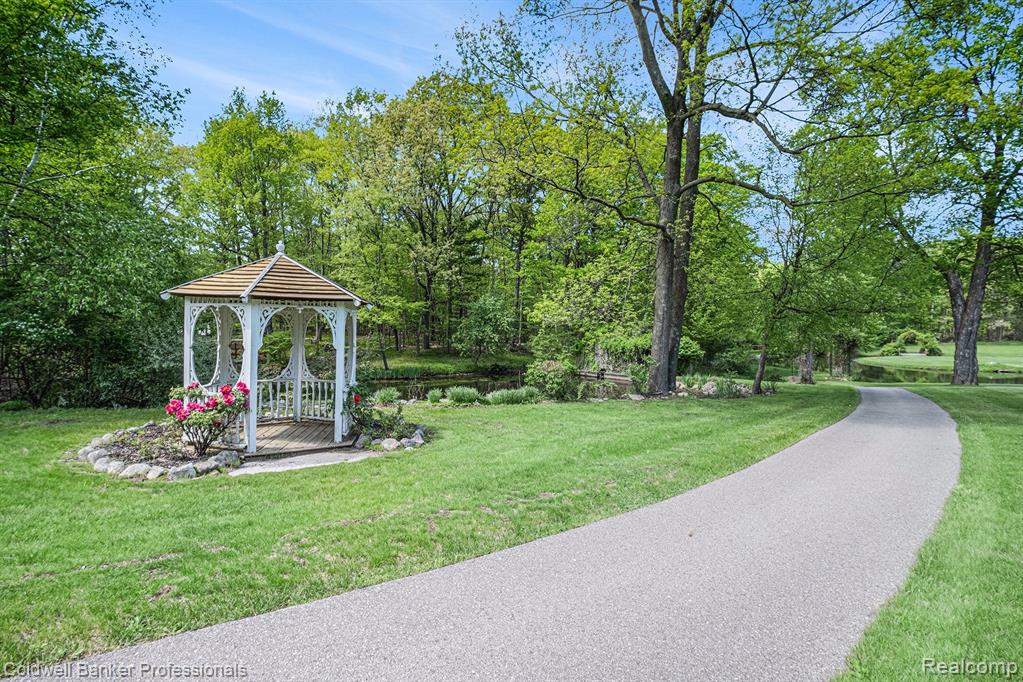 2103 E NEWARK Road, Lapeer, MI 48446 — Photo 63