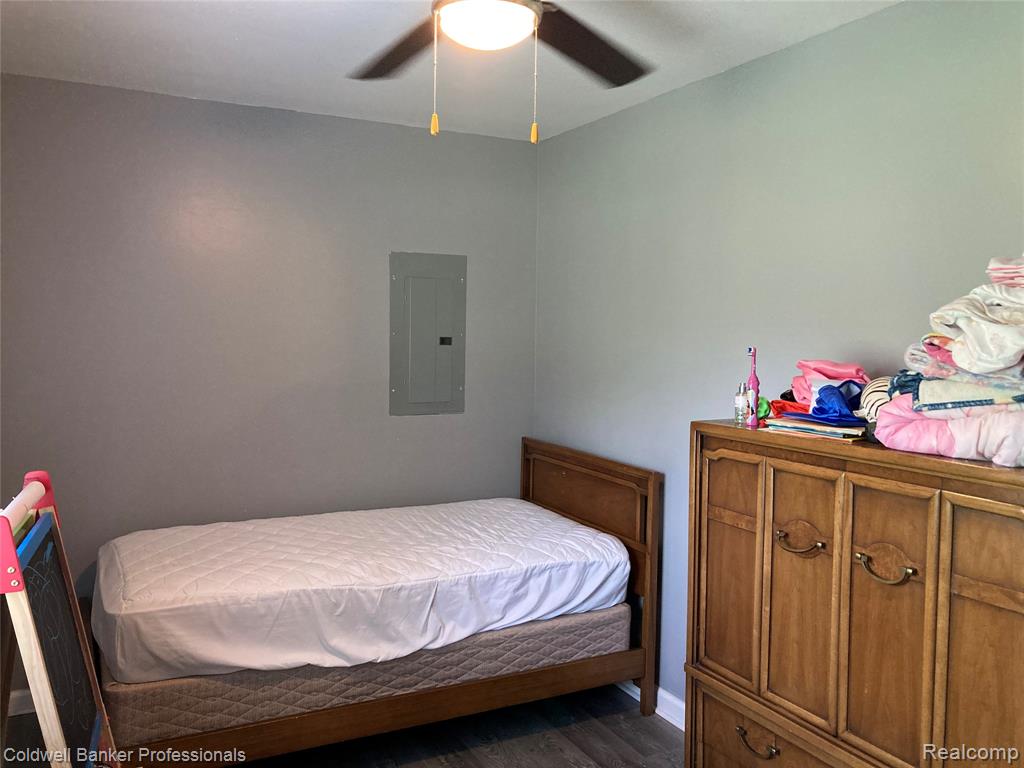 63 Parkdale Avenue, Pontiac, MI 48340 — Photo 15