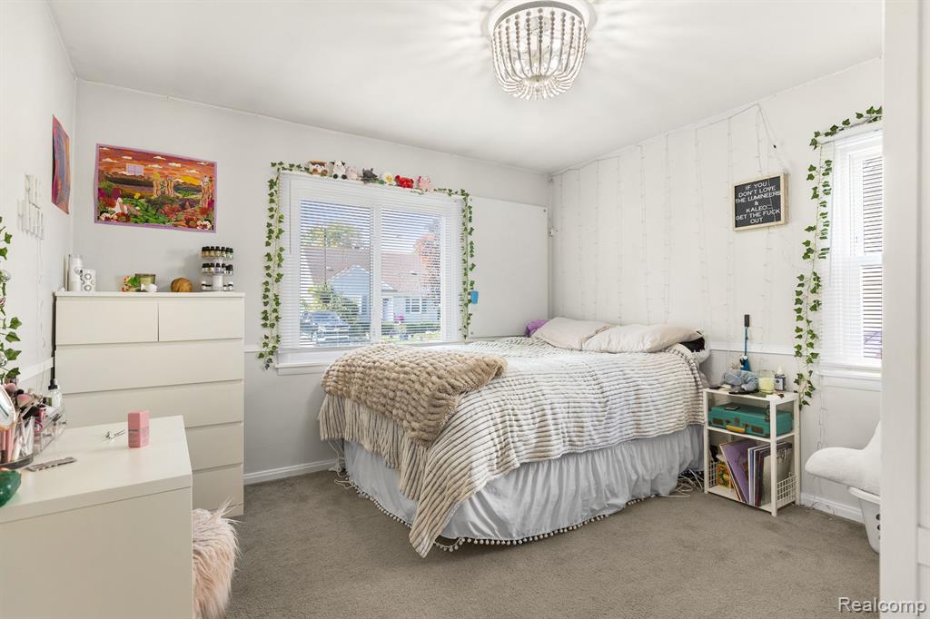 430 N Edgeworth Avenue, Royal Oak, MI 48067 — Photo 16