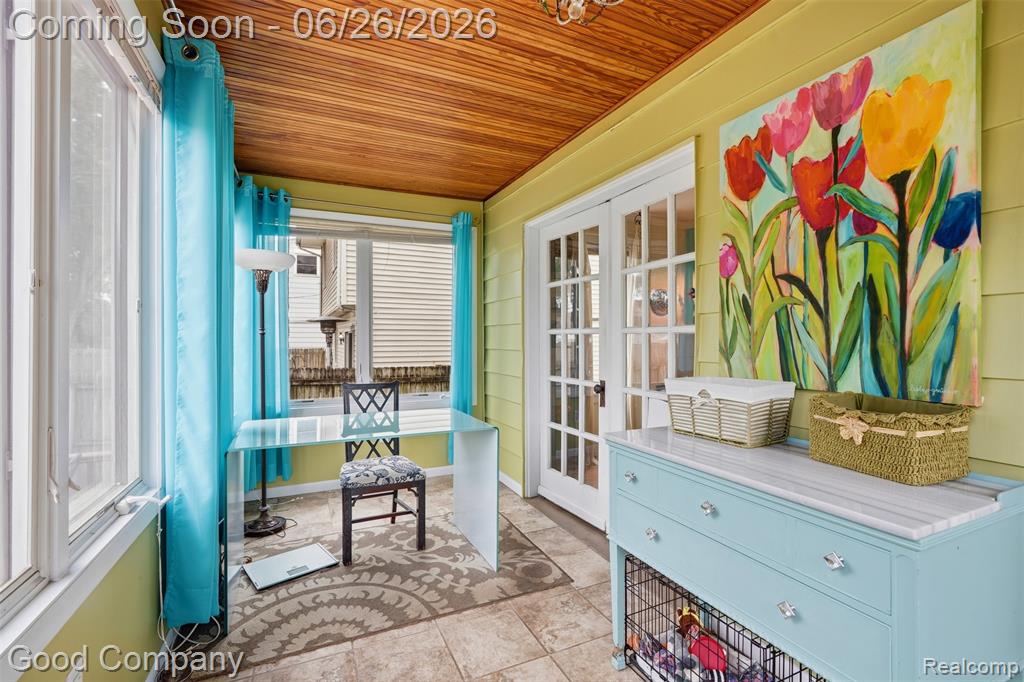 948 Cambridge Road, Berkley, MI 48072 — Photo 16