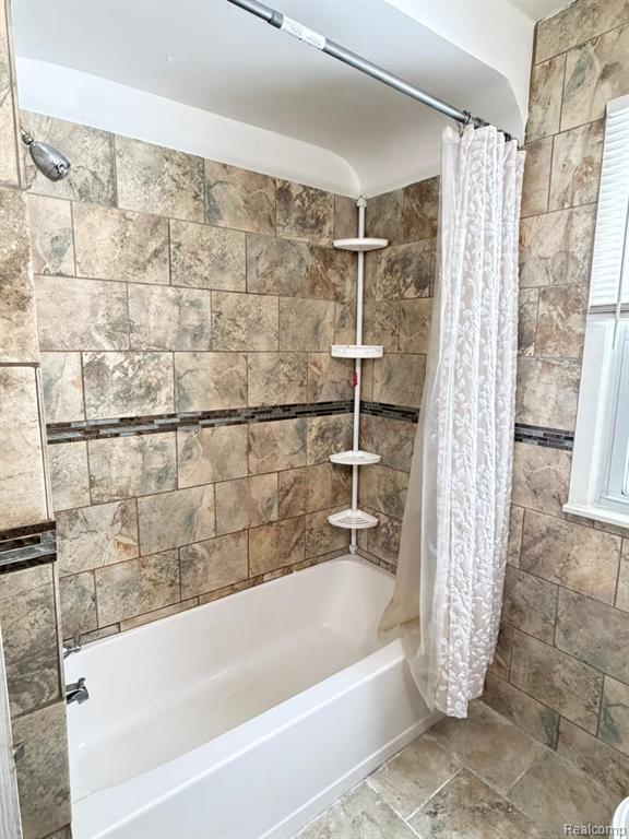 6868 Norborne Avenue, Dearborn Heights, MI 48127 — Photo 8