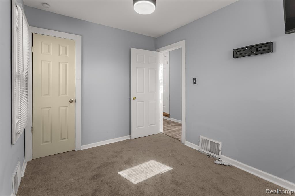 13452 TACOMA Street, Detroit, MI 48205 — Photo 15