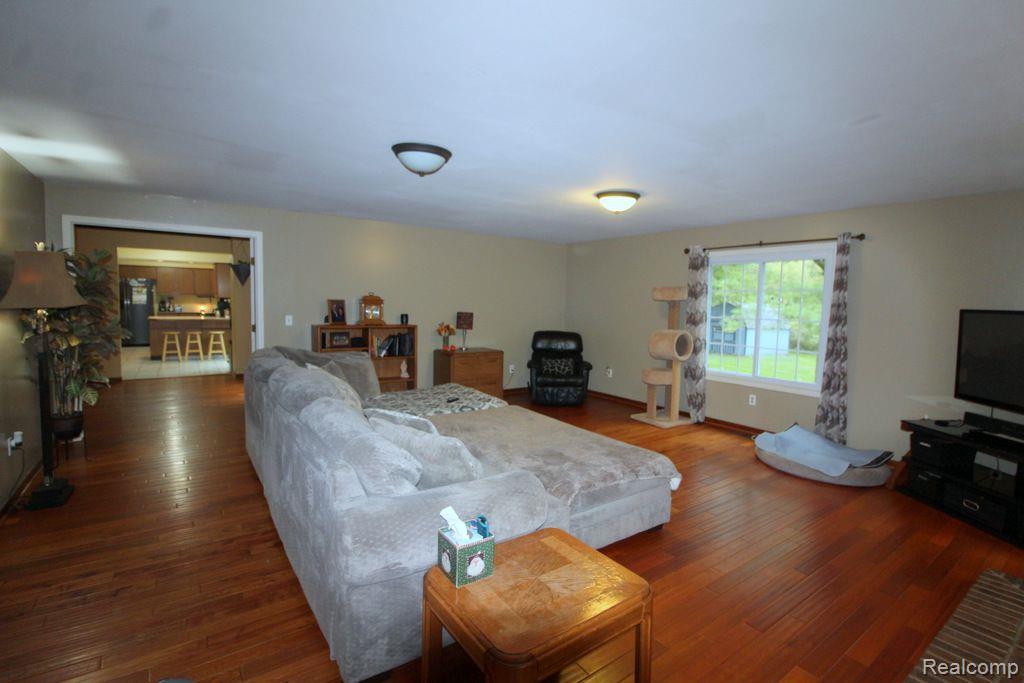 8620 RATTALEE LAKE Road, Clarkston, MI 48348 — Photo 5