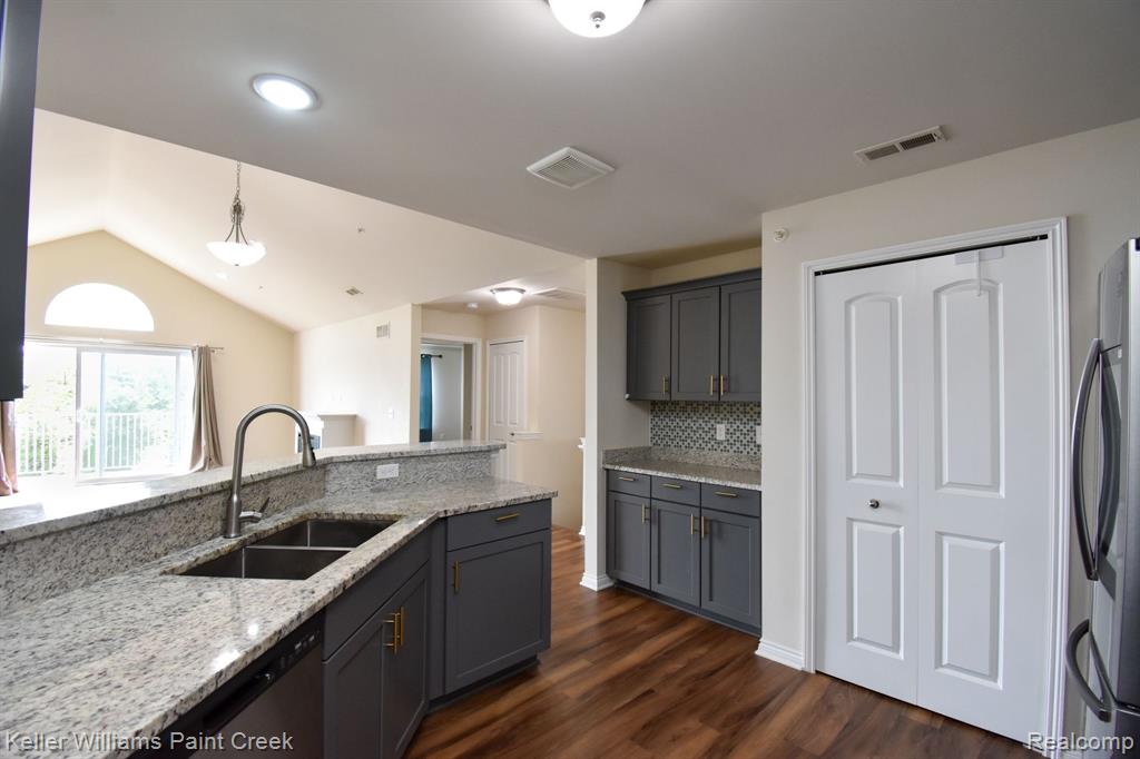 45478 Aragon Lane, Canton, MI 48187 — Photo 13