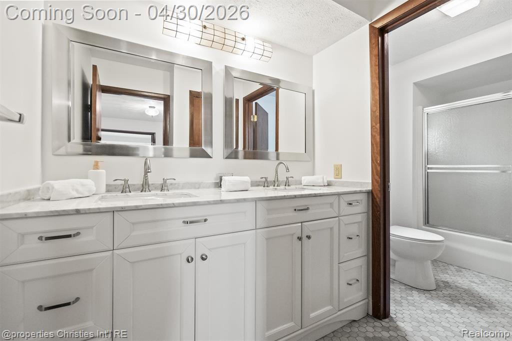 11417 N Shore Drive, Whitmore Lake, MI 48189 — Photo 41