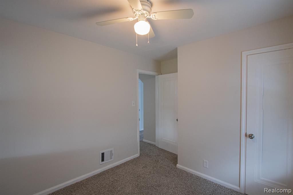 6219 Plainview Avenue, Detroit, MI 48228 — Photo 8