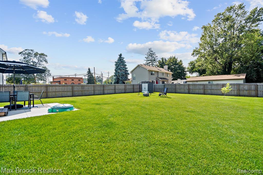 217 CLINTON Street, Romeo, MI 48065 — Photo 34