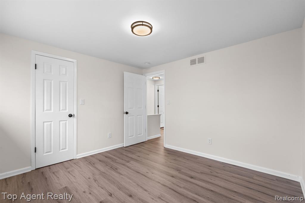 14840 Artesian Street, Detroit, MI 48223 — Photo 18