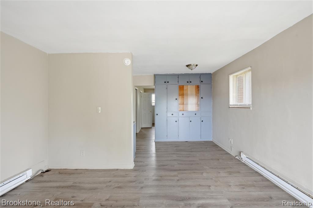 9439 Chalmers Street, Detroit, MI 48213 — Photo 5