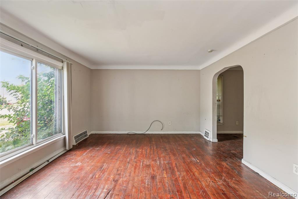 5935 Cadieux Road, Detroit, MI 48224 — Photo 6