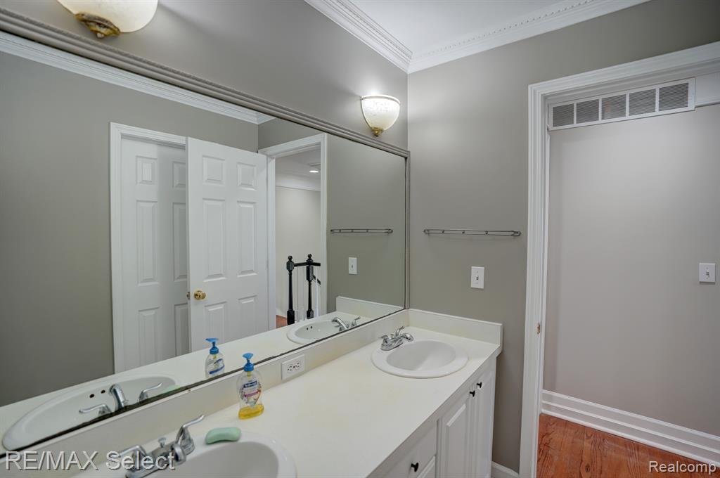4014 PINE RIDGE, Fenton, MI 48430 — Photo 43
