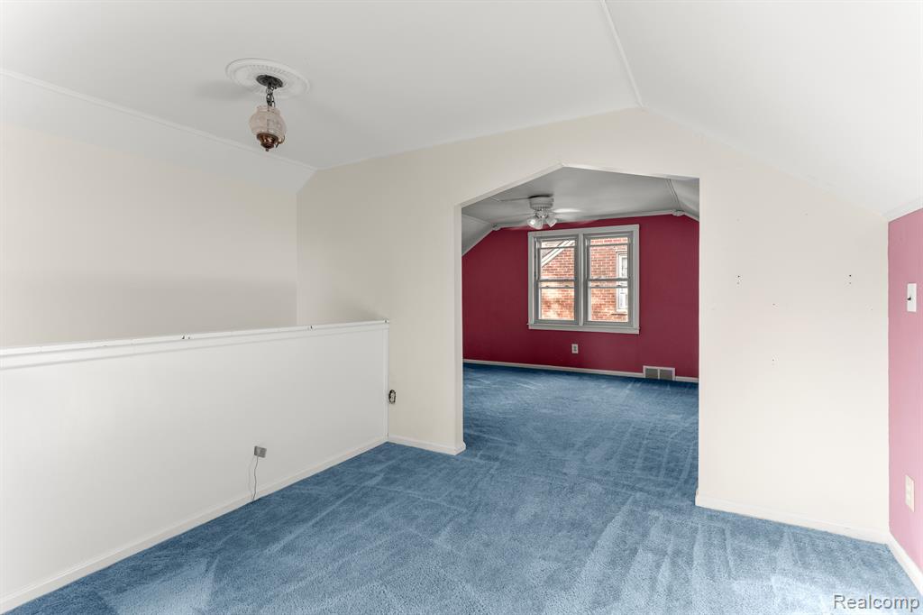 843 MAYBURN Street, Dearborn, MI 48128 — Photo 21