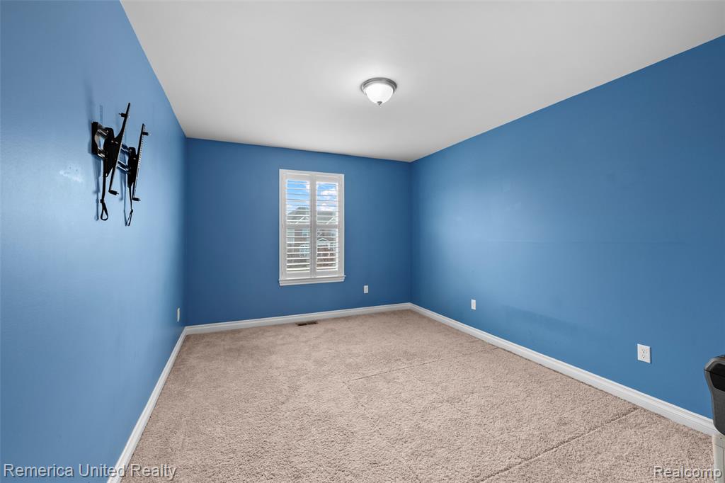 61964 Saddlecreek Drive, South Lyon, MI 48178 — Photo 36
