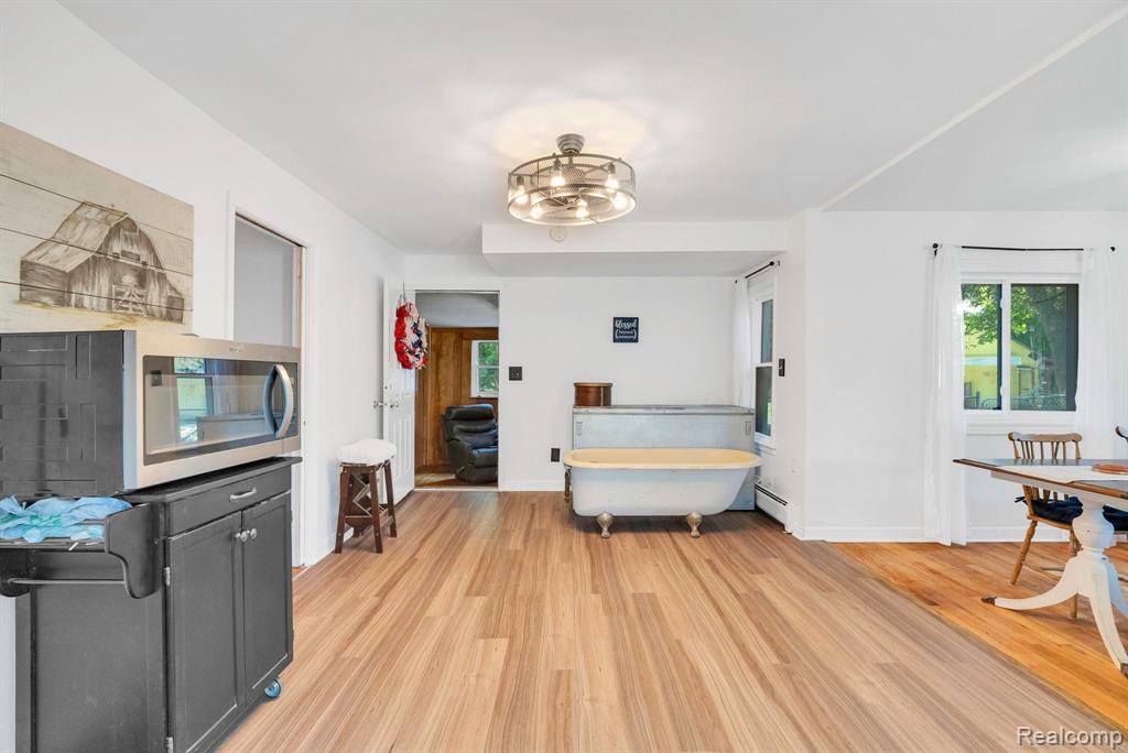 1120 HUBBLE Drive, Holly, MI 48442 — Photo 4