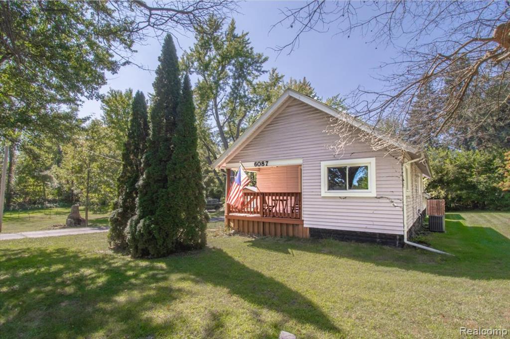 6087 N Irish Road, Davison, MI 48423 — Photo 2