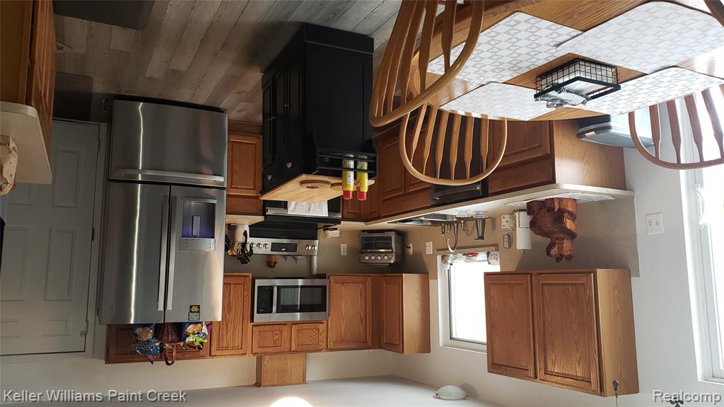 3391 Shimmons Road, Auburn Hills, MI 48326 — Photo 3