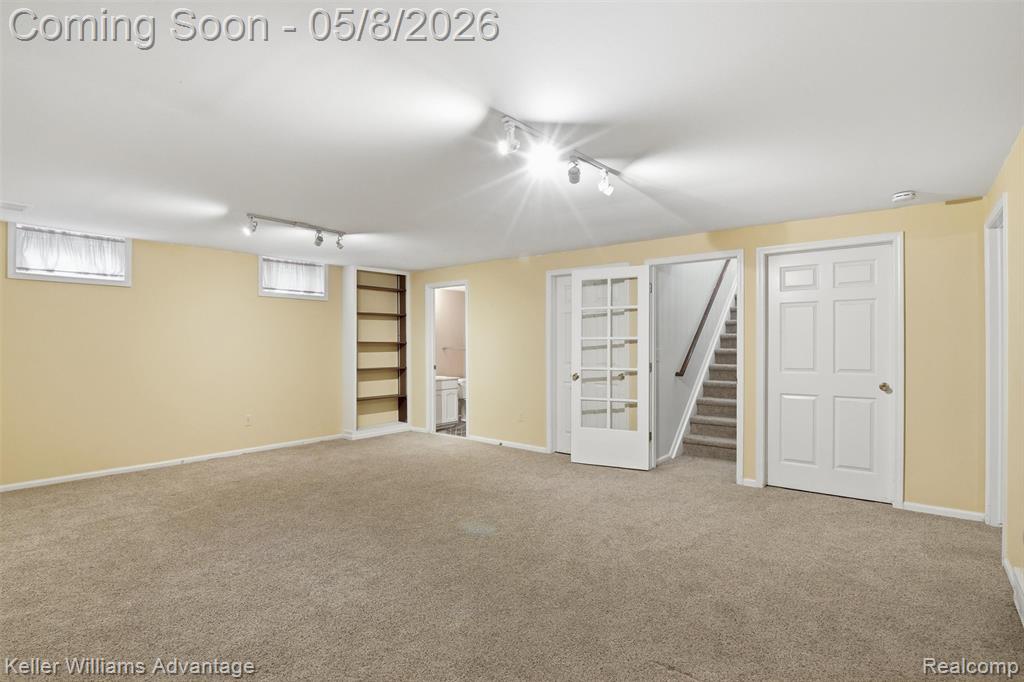 6545 Red Cedar Lane, West Bloomfield, MI 48324 — Photo 30