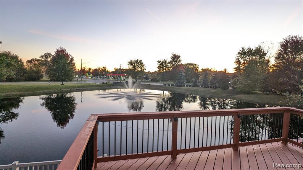 2247 PALMETTO, Commerce Twp, MI 48382 — Photo 40