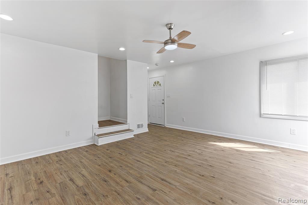 5737 Barham Street, Detroit, MI 48224 — Photo 5