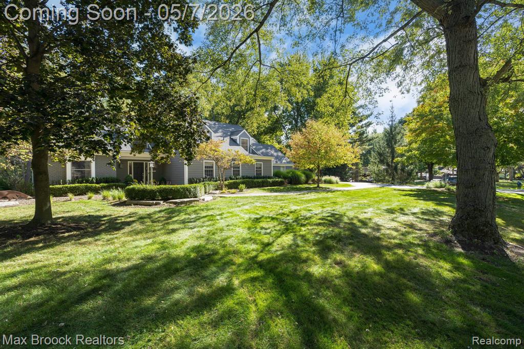 30800 Roberts Drive, Franklin, MI 48025 — Photo 3