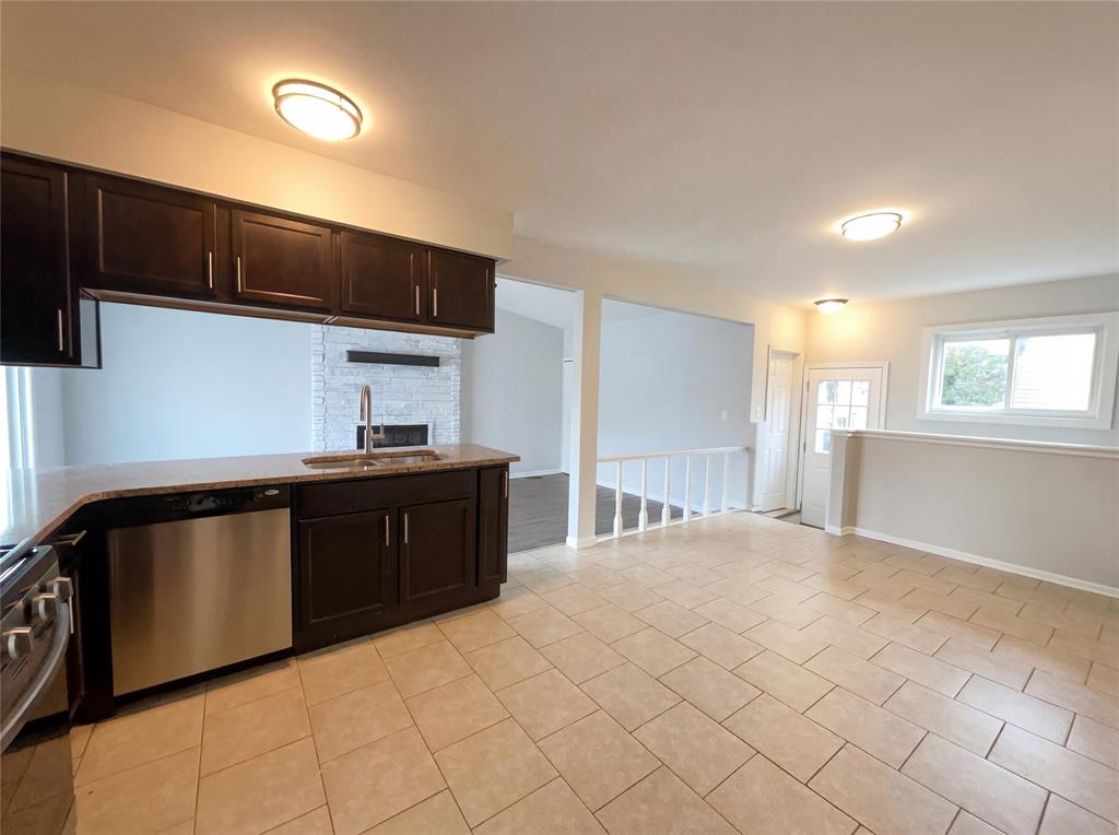 42195 Fairview Drive, Canton, MI 48187 — Photo 8
