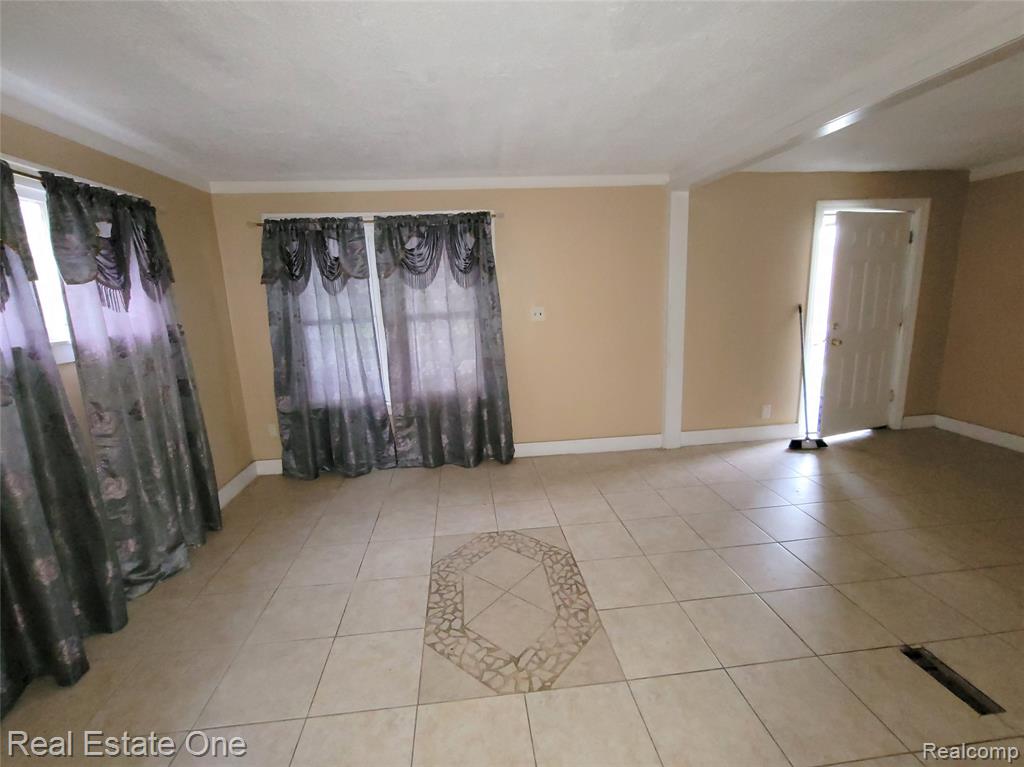 6912 Mansfield Street, Detroit, MI 48228 — Photo 5