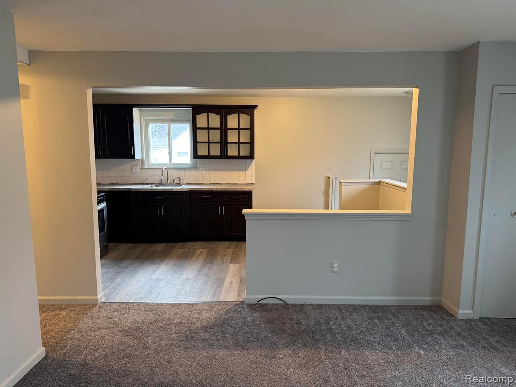 8739 REPUBLIC Avenue, Warren, MI 48089 — Photo 6