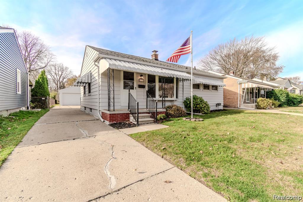 629 N VERMONT Avenue, Royal Oak, MI 48067 — front exterior