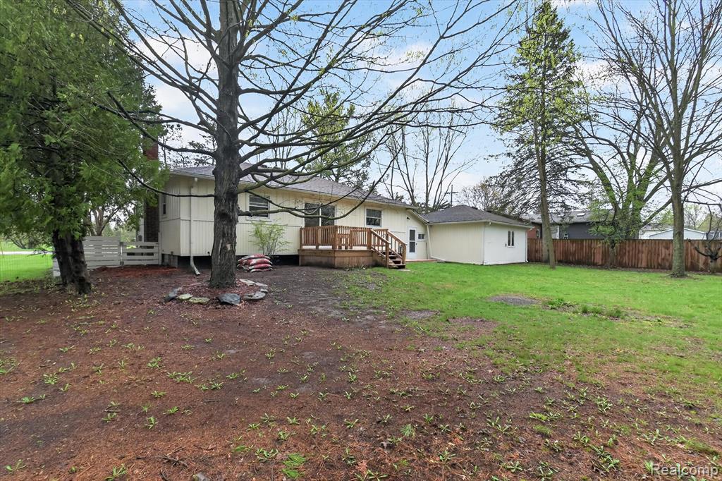 28501 Pontiac Trail, South Lyon, MI 48178 — Photo 22