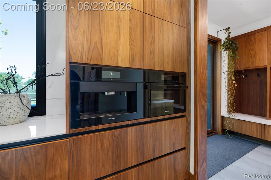 2700 Squirrel Road, Bloomfield Hills, MI 48304 — Photo 20