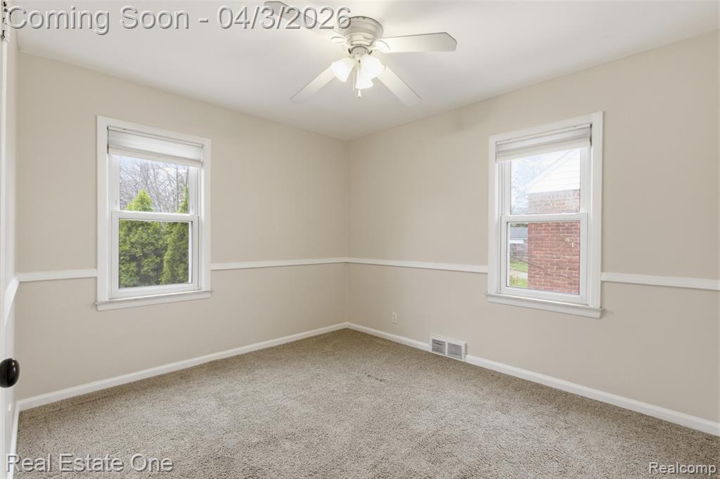 7259 FENTON Street, Dearborn Heights, MI 48127 — Photo 10