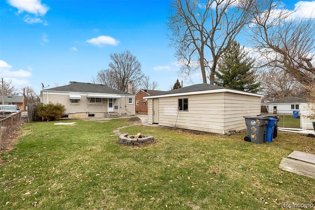 358 Greenwood Street, Inkster, MI 48141 — Photo 6