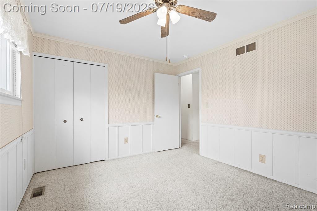 24208 Cambridge Street, Trenton, MI 48183 — Photo 15