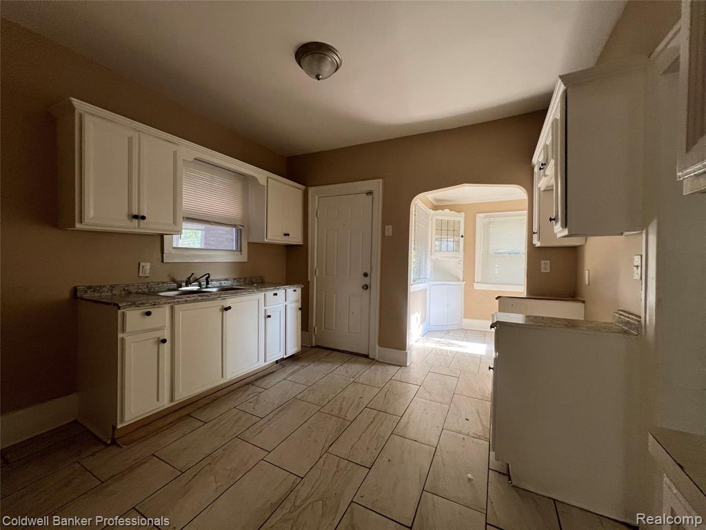2713 Carter Street, Detroit, MI 48206 — Photo 10