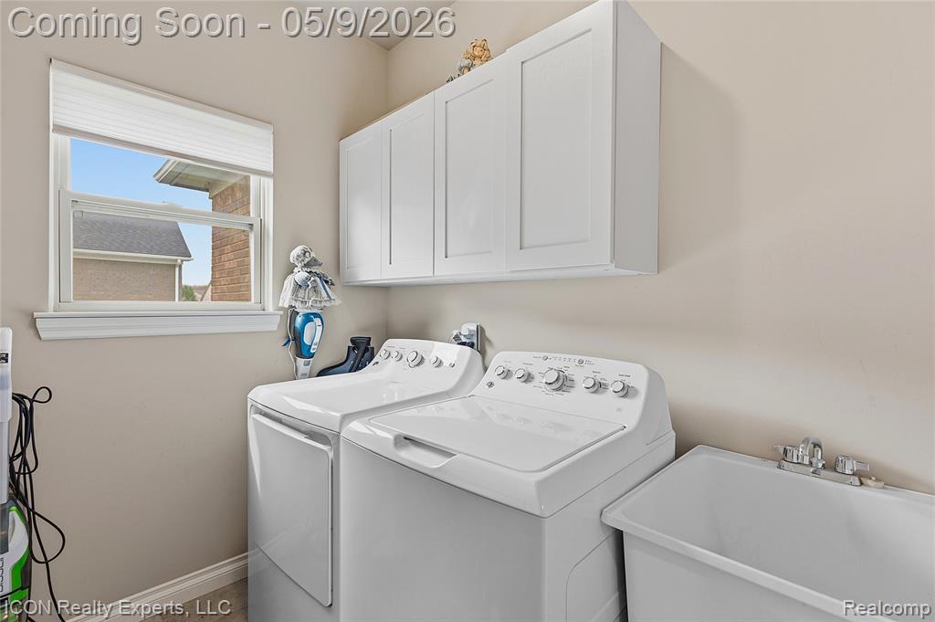 20620 Misty Brook Court, Macomb, MI 48044 — Photo 12