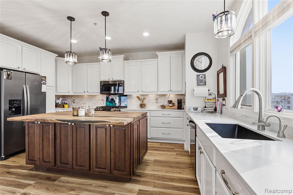 331 E Cady Street, Northville, MI, 48167