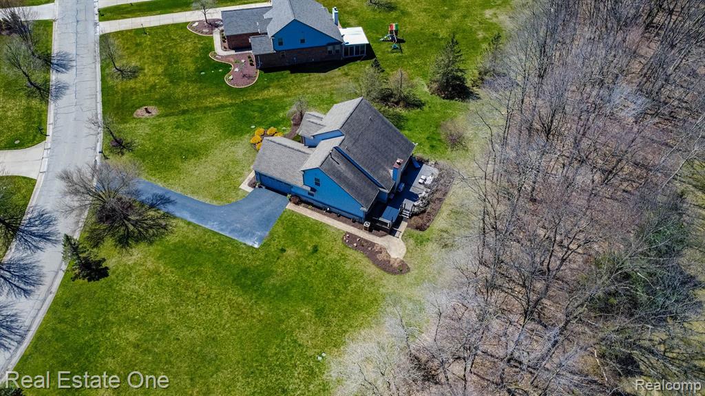 60608 S LYON Trail, South Lyon, MI 48178 — Photo 69