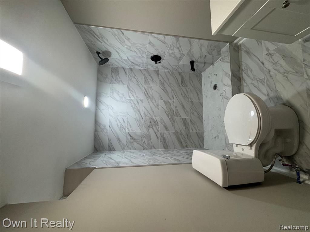 8621 Hartwell Street, Detroit, MI 48228 — Photo 15